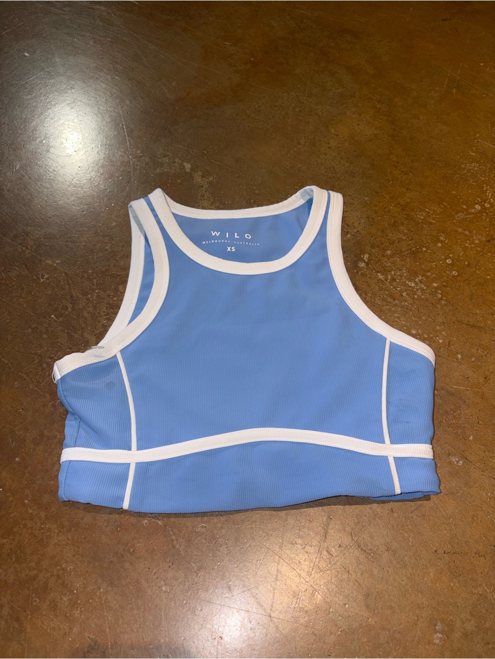 Wilo Women's Sky Blue Contrast-Trim Sports Bra